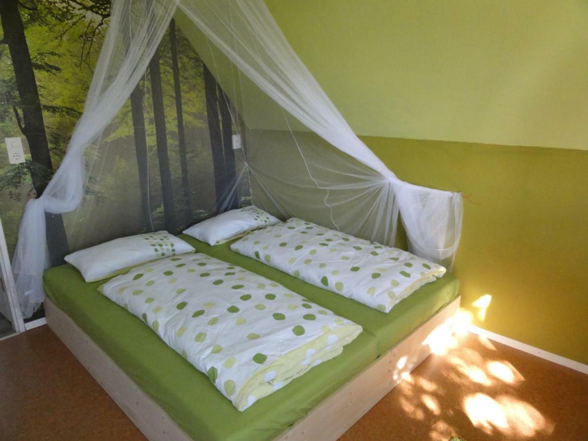 Peanuts Hostel & Meer Surendorf 外观 照片